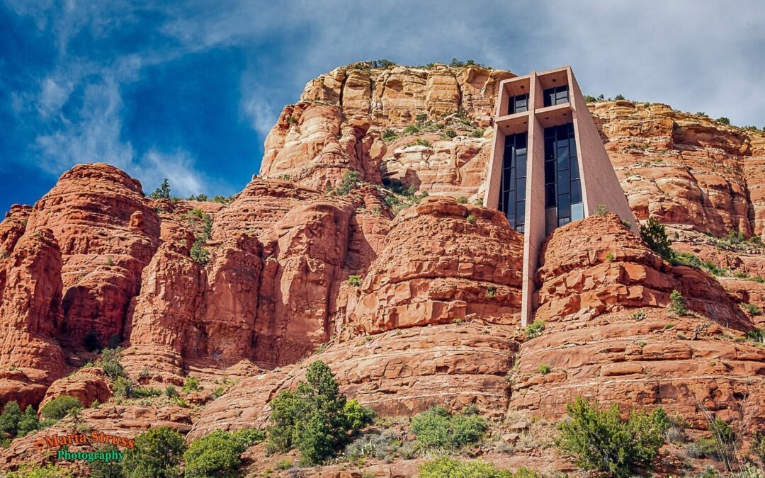 كنيسة الصليب المقدّس في سيدونا